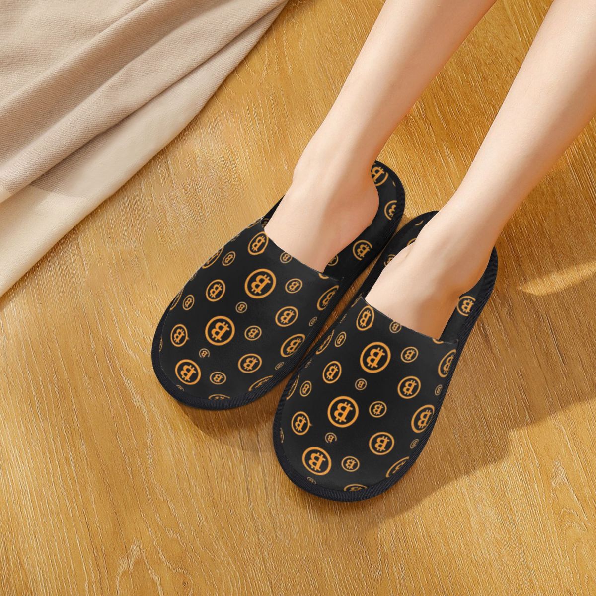 Maßgefertigte Hausschuhe mit B – Women Shoes Logo Bewertung und Preis